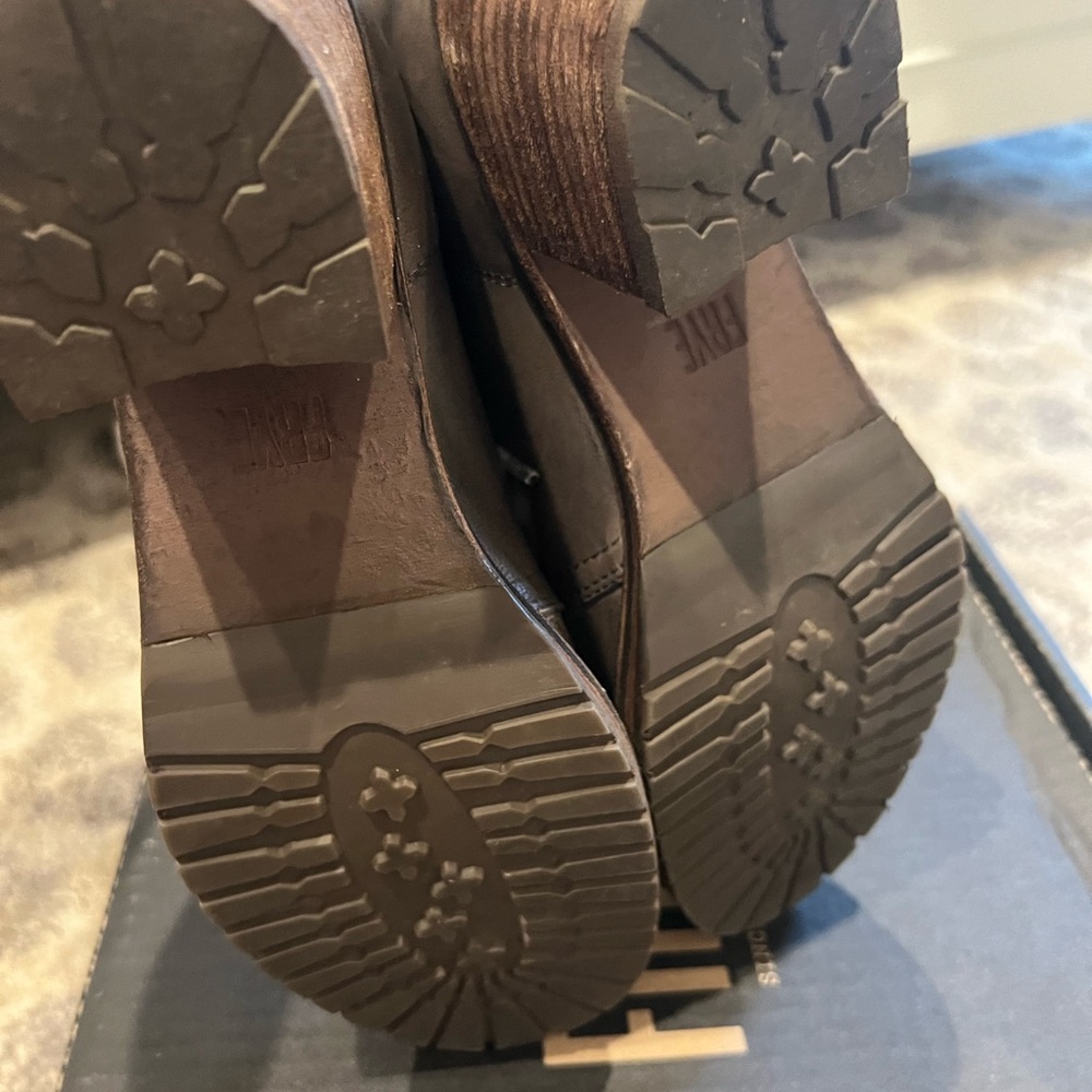 Frye boot - Picture 5 of 8